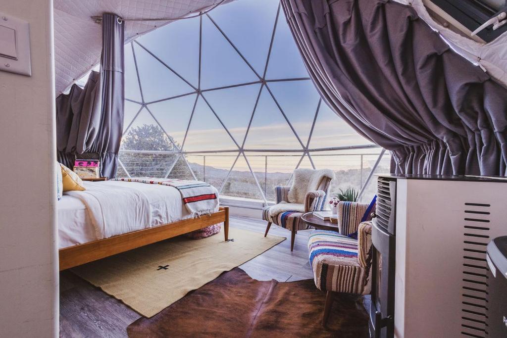 Zia Geo Dome At El Mistico Ranch, Glamping Villa Nogal Eksteriør billede